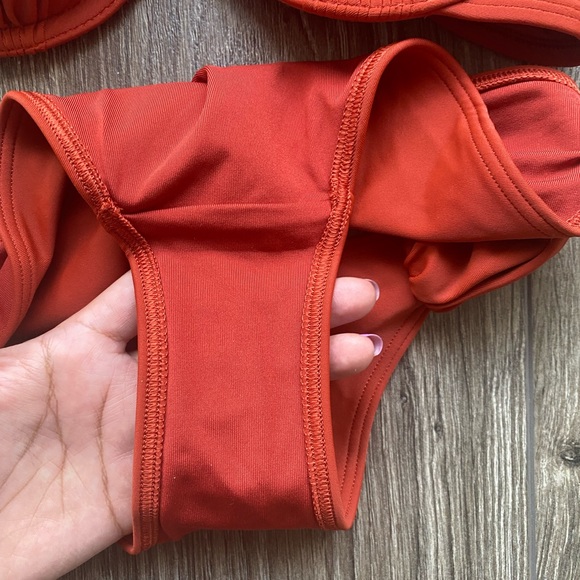 Aries’s bikini set - Picture 4 of 7